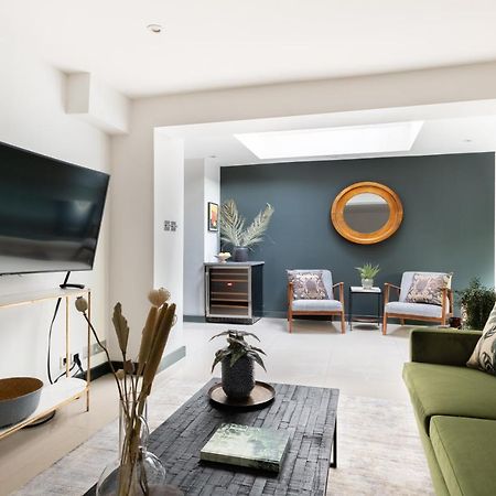 The Heart Of Shepherds Bush - Modern 2Bdr Apartment With Garden London Luaran gambar