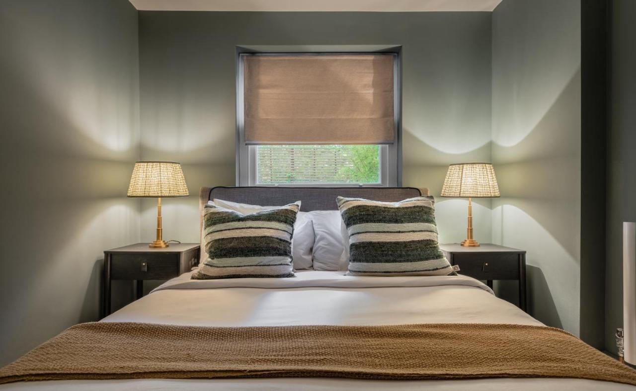 The Heart Of Shepherds Bush - Modern 2Bdr Apartment With Garden London Luaran gambar